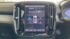 Volvo XC40 2.0 B4P Ultra Dark 5dr Auto Petrol Estate